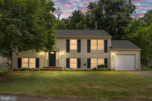 12821 Longleaf Ln, Herndon, VA 20170 - Photo 1