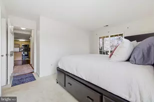 10208 Ashbrooke Ct, Oakton, VA 22124 - Photo 35