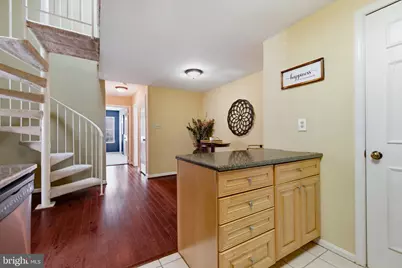 10208 Ashbrooke Court #19, Oakton, VA 22124 - Photo 11