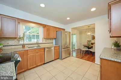 5631 Fort Corloran Drive, Burke, VA 22015 - Photo 11
