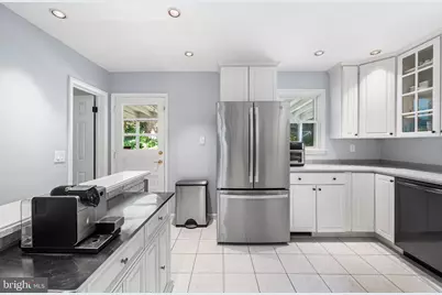 6237 Cheryl Drive, Falls Church, VA 22044 - Photo 13