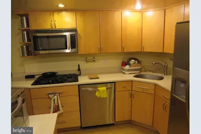 1413 Northgate Square #1C, Reston, VA 20190 - Photo 7