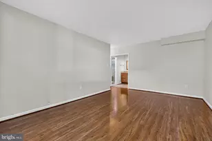 3701 S George Mason Dr, Falls Church, VA 22041 - Photo 15