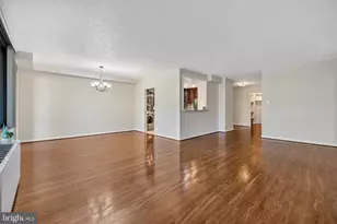 3701 S George Mason Dr, Falls Church, VA 22041 - Photo 9