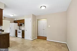 15204 General Stevens Ct, Chantilly, VA 20151 - Photo 13