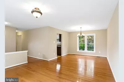 15204 General Stevens Court, Chantilly, VA 20151 - Photo 5