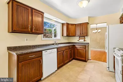 15204 General Stevens Court, Chantilly, VA 20151 - Photo 9