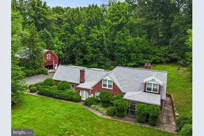 10622 Vale Road, Oakton, VA 22124 - Photo 1