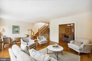 7022 Little Leaf Linden Ln, McLean, VA 22101 - Photo 11