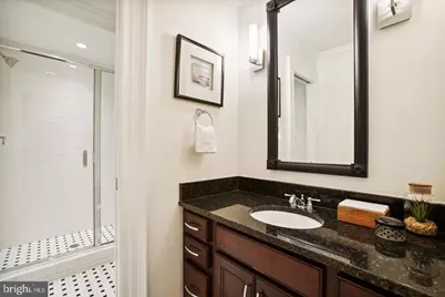 7022 Little Leaf Linden Lane, McLean, VA 22101 - Photo 7