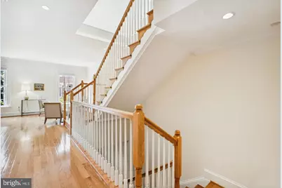 7022 Little Leaf Linden Lane, McLean, VA 22101 - Photo 9