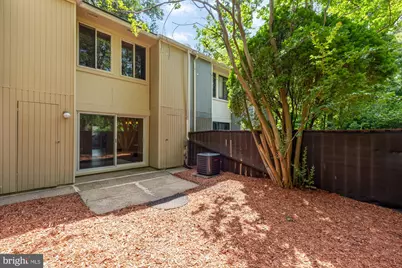 2240 Southgate Square, Reston, VA 20191 - Photo 9