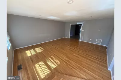 2430 Windbreak Drive, Alexandria, VA 22306 - Photo 5