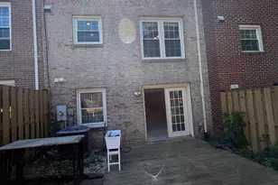 2430 Windbreak Dr, Alexandria, VA 22306 - Photo 23