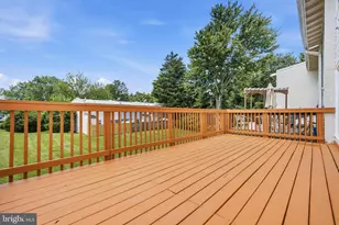 5013 Americana Dr, Annandale, VA 22003 - Photo 17