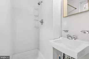 5013 Americana Dr, Annandale, VA 22003 - Photo 35