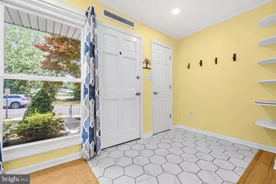5013 Americana Drive, Annandale, VA 22003 - Photo 3