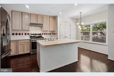 6610 Hunter Creek Lane, Alexandria, VA 22315 - Photo 11