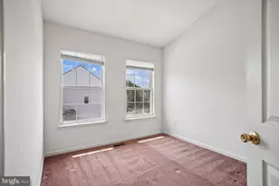 6610 Hunter Creek Ln, Alexandria, VA 22315 - Photo 23