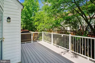 6610 Hunter Creek Ln, Alexandria, VA 22315 - Photo 5