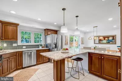 5306 Stonington Drive, Fairfax, VA 22032 - Photo 15