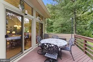 1608 Woodstock Ln, Reston, VA 20194 - Photo 59