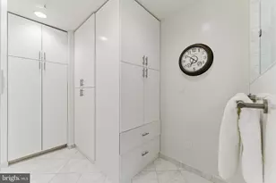 1608 Woodstock Ln, Reston, VA 20194 - Photo 33
