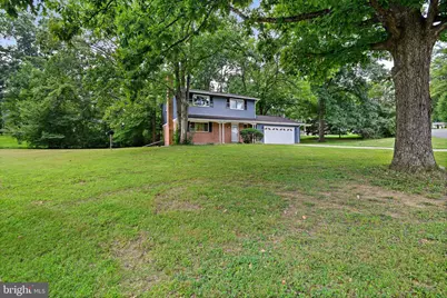 8701 Parliament, Springfield, VA 22151 - Photo 3