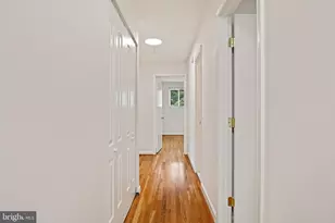 8701 Parliament, Springfield, VA 22151 - Photo 21