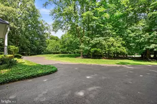 190 Falcon Ridge Rd, Great Falls, VA 22066 - Photo 101
