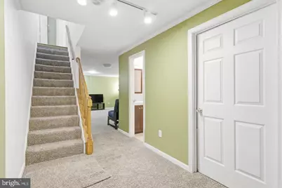 12150 Wedgeway Court, Fairfax, VA 22033 - Photo 9