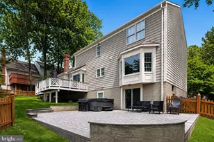 7919 Bracksford Ct, Fairfax Station, VA 22039 - Photo 5