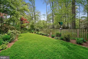 4915 Shadow Valley Dr, Fairfax, VA 22030 - Photo 39