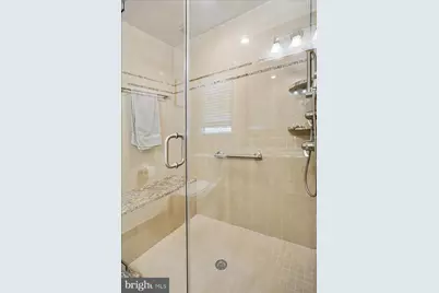 4915 Shadow Valley Drive, Fairfax, VA 22030 - Photo 27