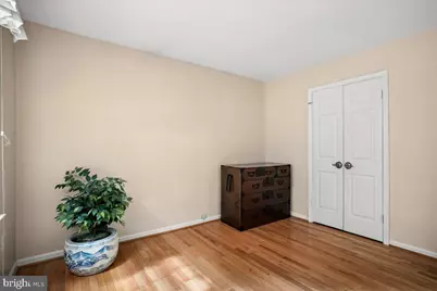 4915 Shadow Valley Drive, Fairfax, VA 22030 - Photo 31