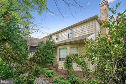 4915 Shadow Valley Drive, Fairfax, VA 22030 - Photo 41
