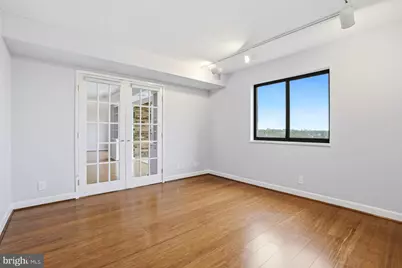 5904 Mount Eagle Drive #718, Alexandria, VA 22303 - Photo 37