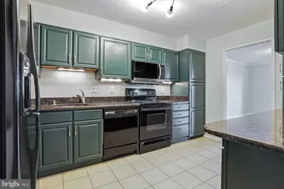 5904 Mount Eagle Drive #718, Alexandria, VA 22303 - Photo 21