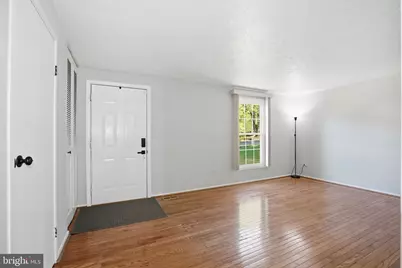 7625 Sheffield Green Way, Lorton, VA 22079 - Photo 19