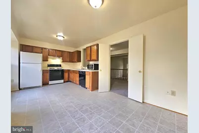 4719 Gainsborough Drive, Fairfax, VA 22032 - Photo 9