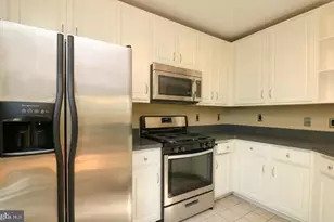 12621 Fair Crest Ct, Fairfax, VA 22033 - Photo 7