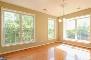 12621 Fair Crest Ct, Fairfax, VA 22033 - Photo 5
