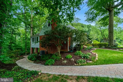 8640 Victoria Road, Springfield, VA 22151 - Photo 15