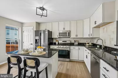 7714 Bartley Way, Alexandria, VA 22315 - Photo 3