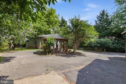 511 Malcolm Road NW, Vienna, VA 22180 - Photo 7