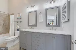 5849 Wye Oak Commons Ct, Burke, VA 22015 - Photo 15
