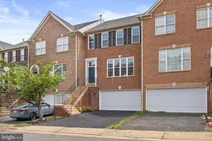 2453 Founders Way, Herndon, VA 20171 - Photo 3