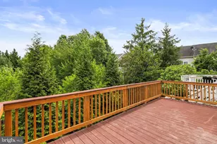 2453 Founders Way, Herndon, VA 20171 - Photo 19