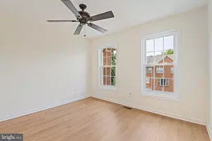 2453 Founders Way, Herndon, VA 20171 - Photo 33