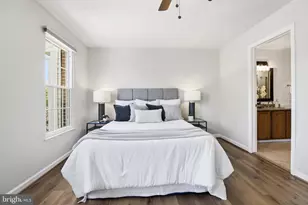 6428 Overcoat Ln, Centreville, VA 20121 - Photo 23